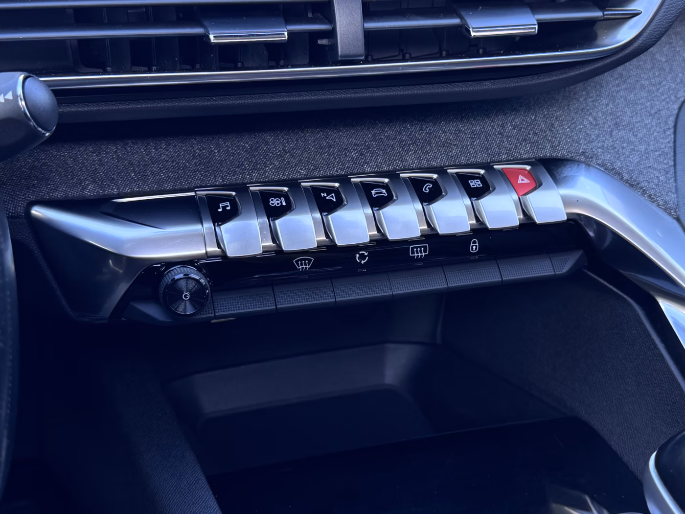 Peugeot 5008 фото 20
