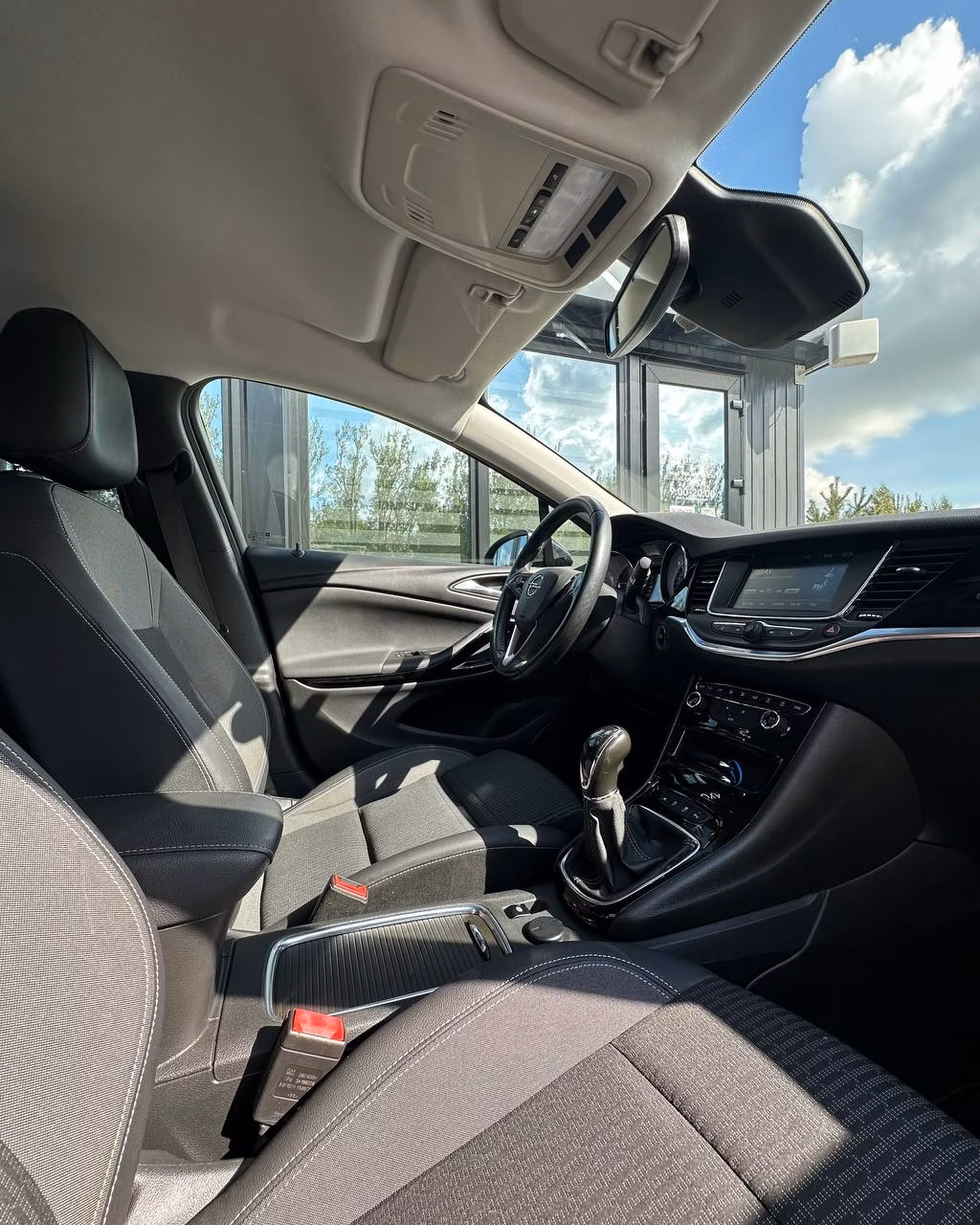Opel Astra фото 14