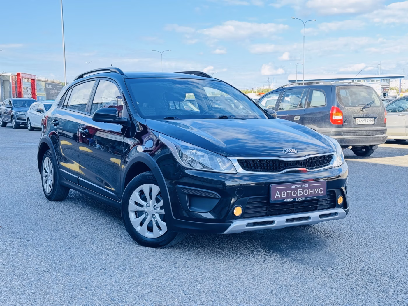 Kia Rio X (X-Line) фото 3