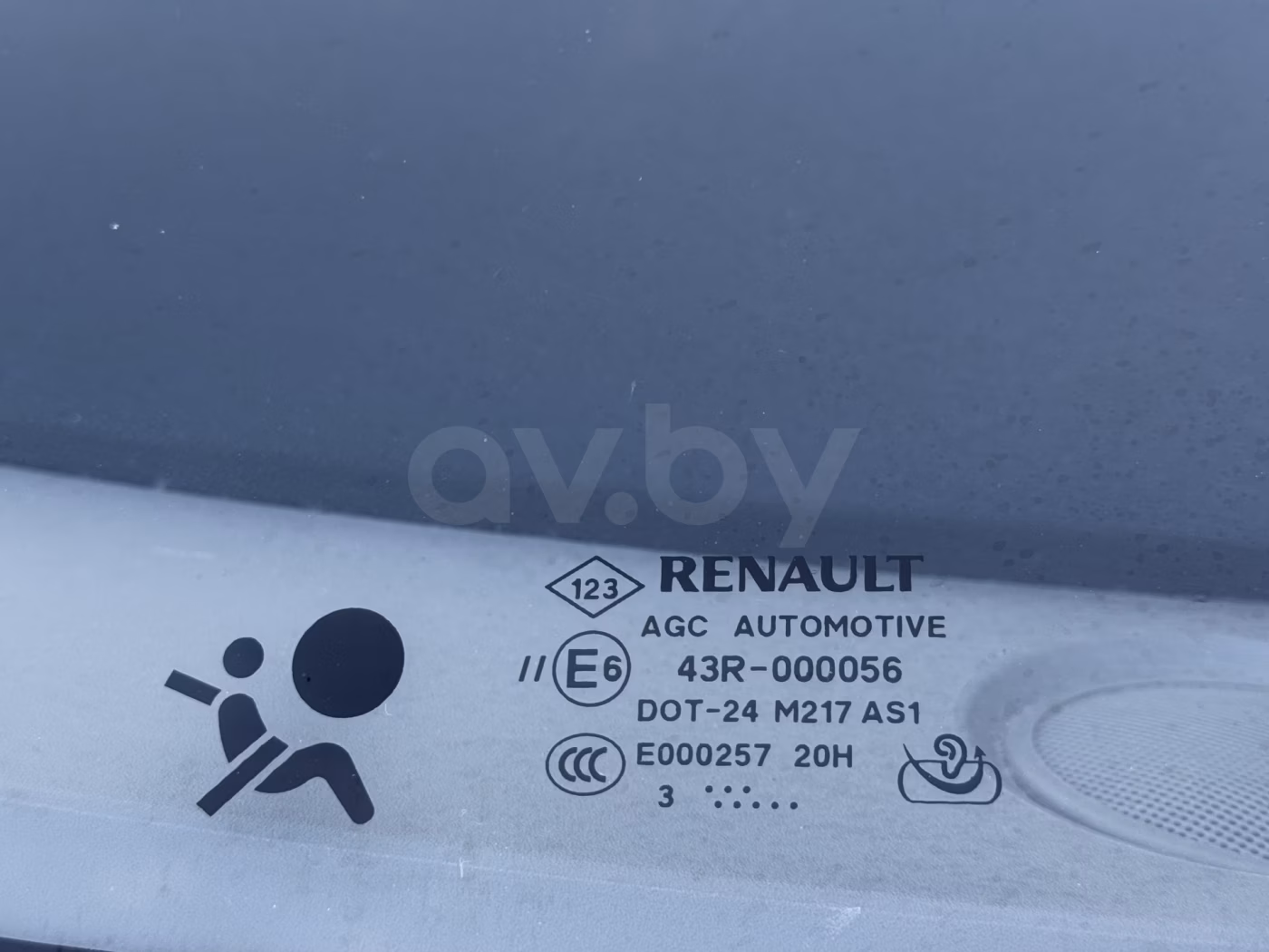 Renault Scenic фото 9