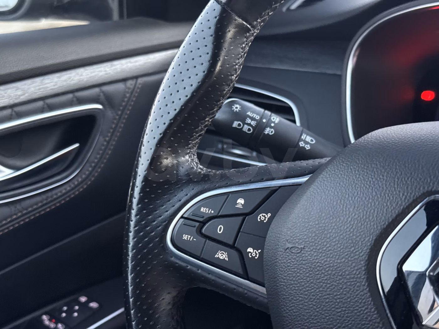 Renault Talisman фото 23