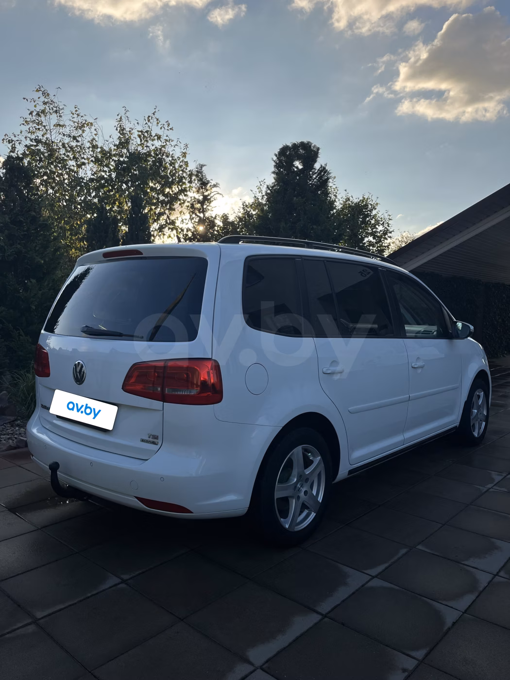 Volkswagen Touran фото 4