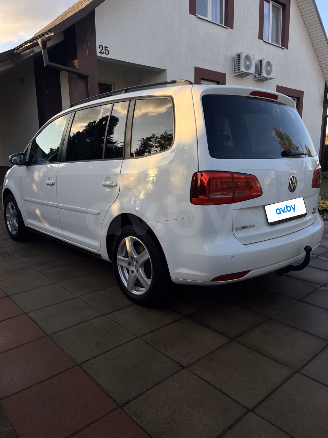 Volkswagen Touran фото 3