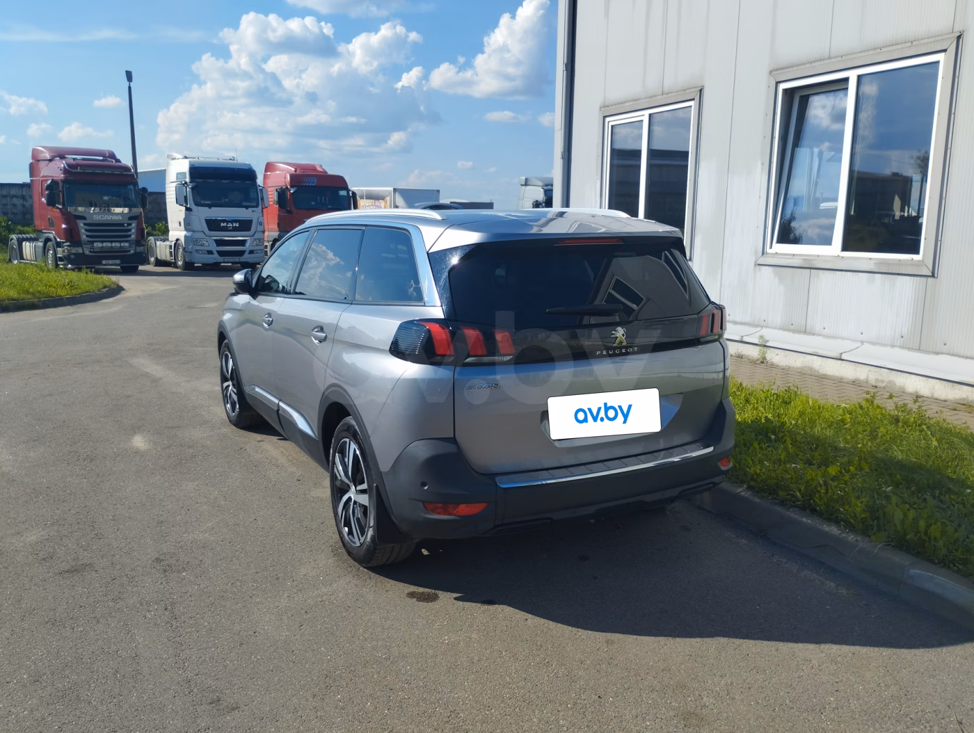 Peugeot 5008 фото 4