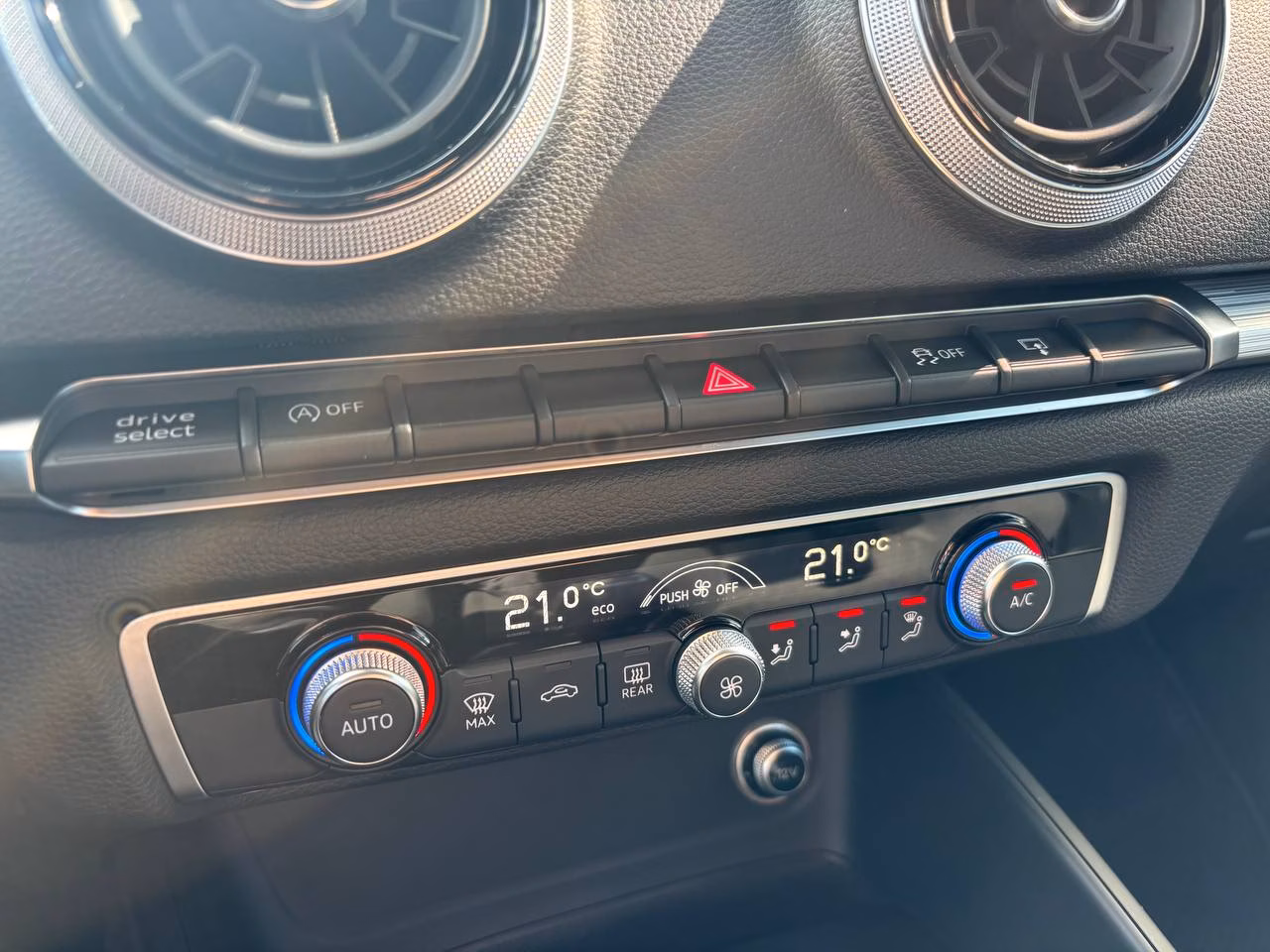 Audi A3 фото 13