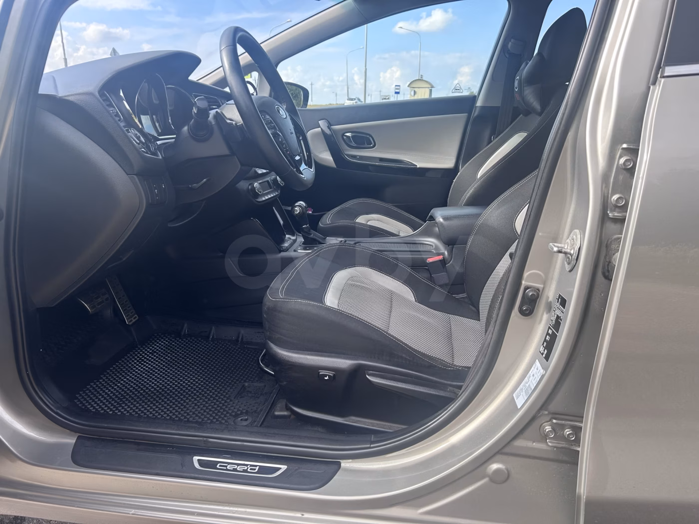 Kia Cee'd фото 4
