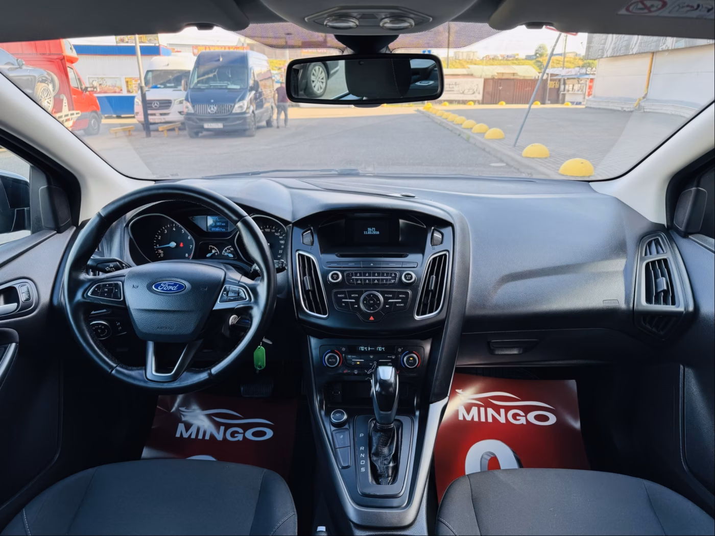 Ford Focus фото 8