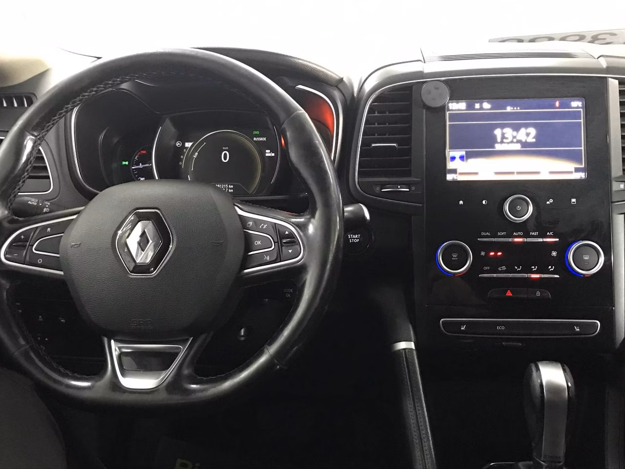 Renault Koleos фото 14