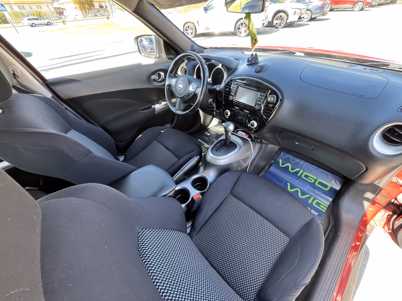 Nissan Juke фото 15