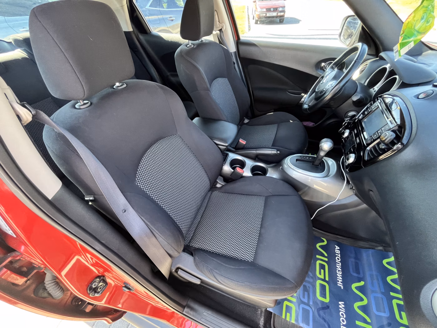 Nissan Juke фото 11
