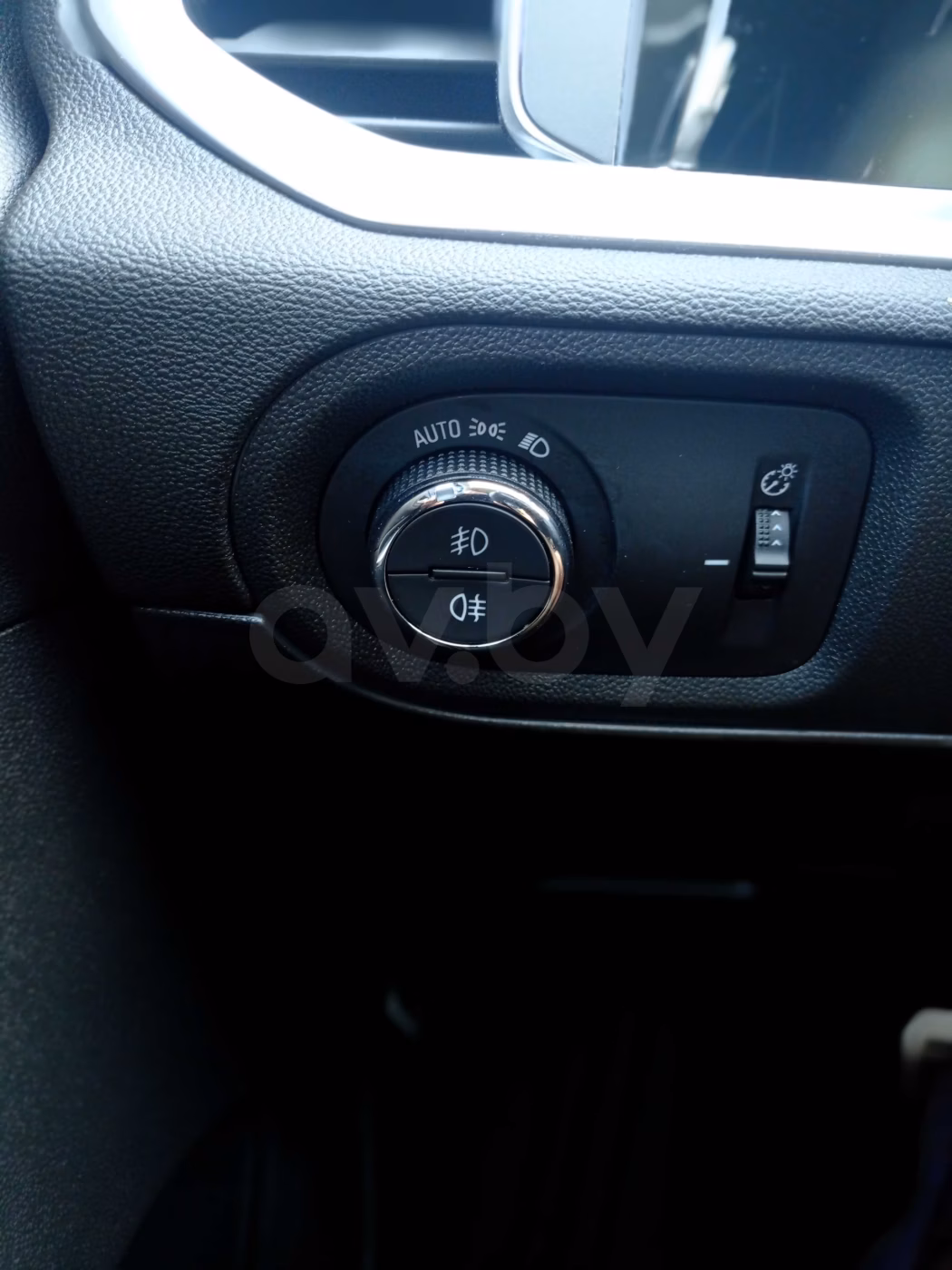 Opel Grandland X фото 10