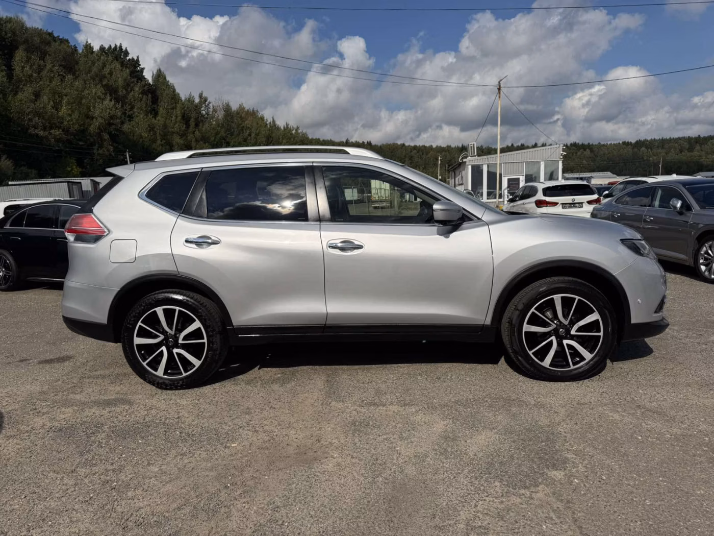 Nissan X-Trail фото 11
