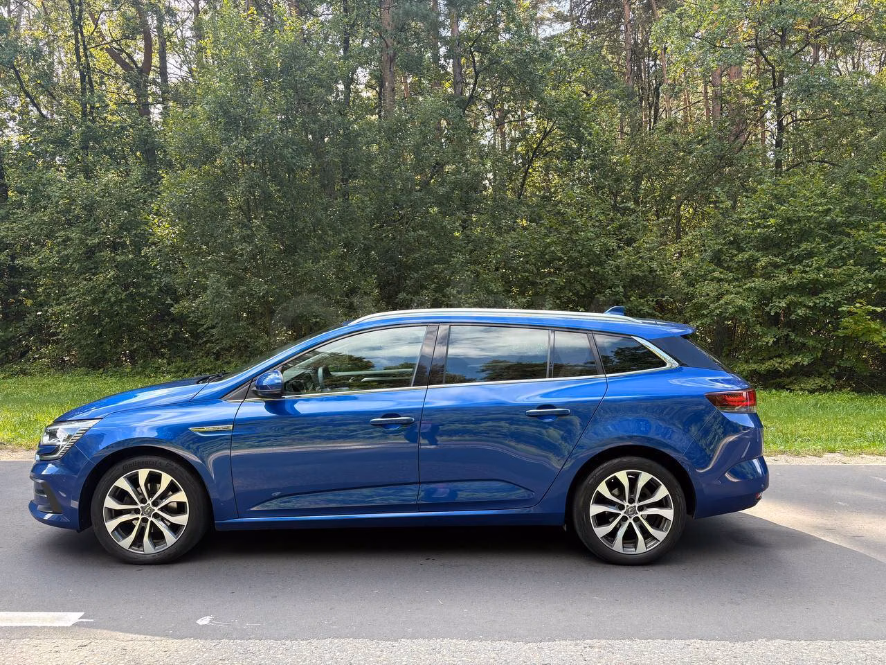 Renault Megane фото 9