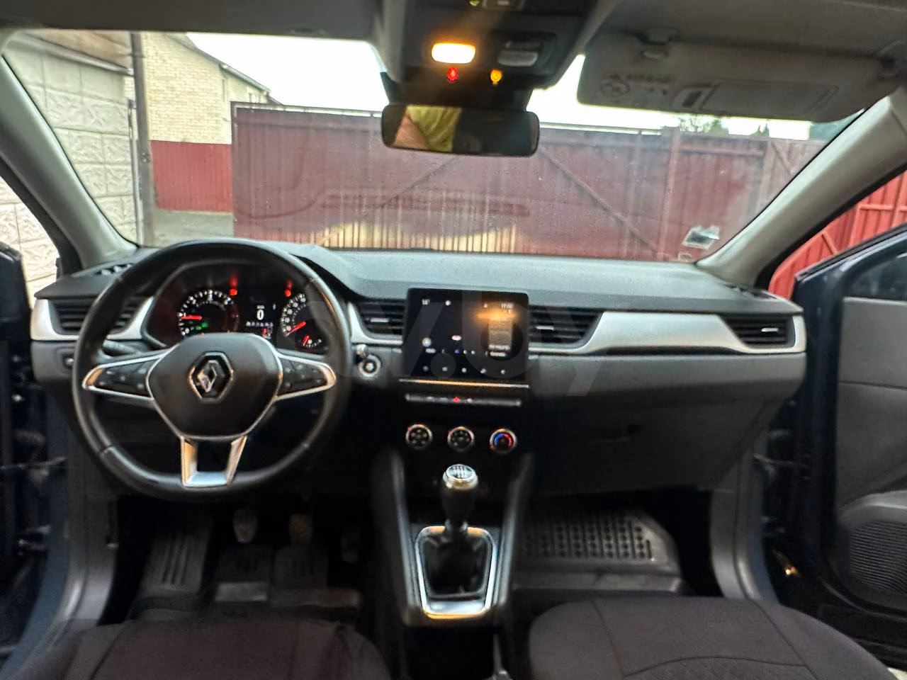 Renault Captur фото 6