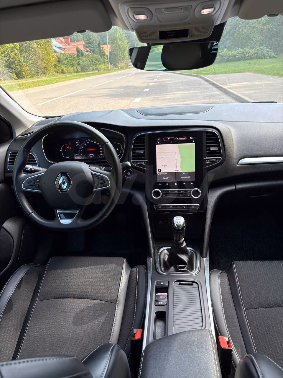 Renault Megane фото 13