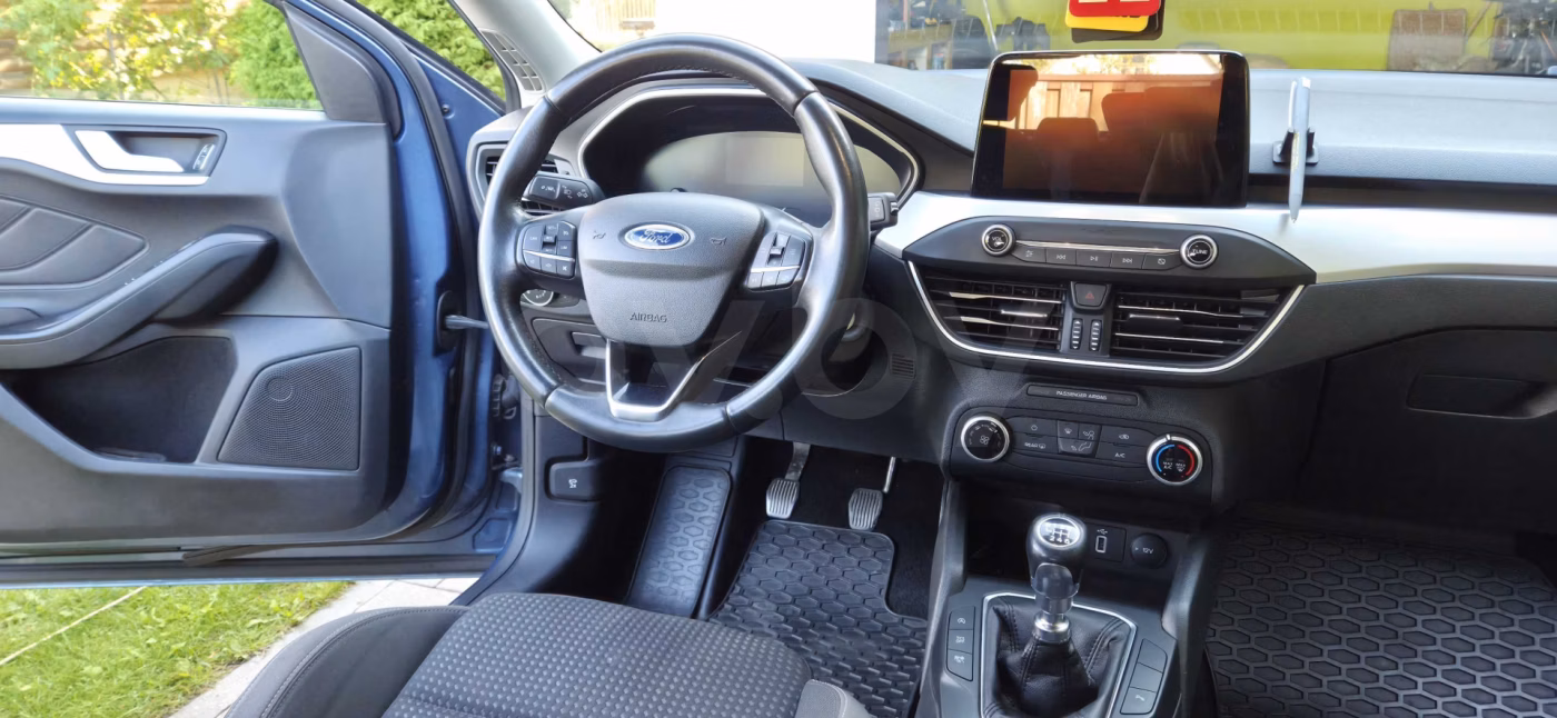 Ford Focus фото 15