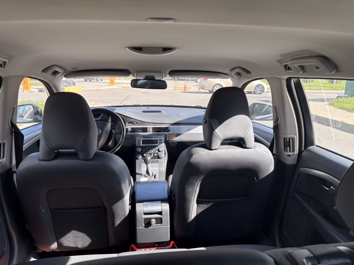 Volvo V70 фото 4