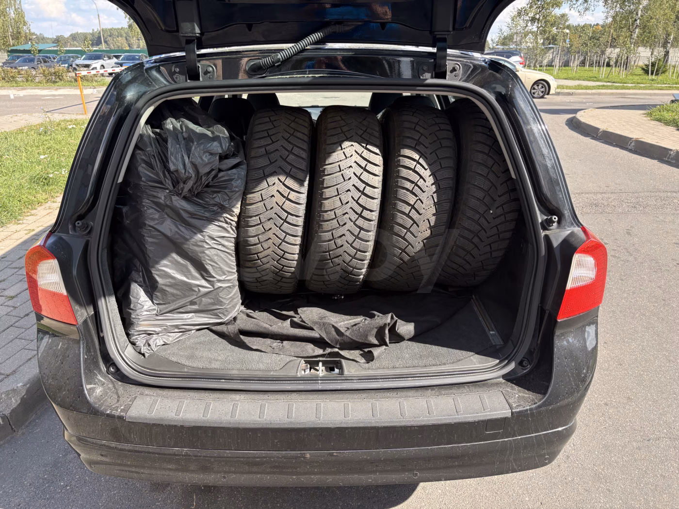 Volvo V70 фото 5