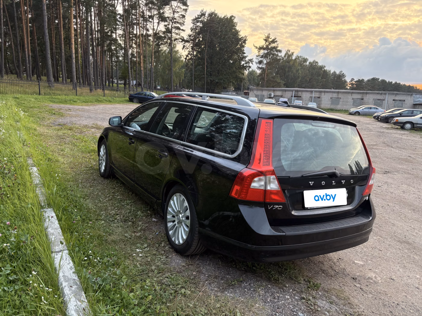 Volvo V70 фото 12