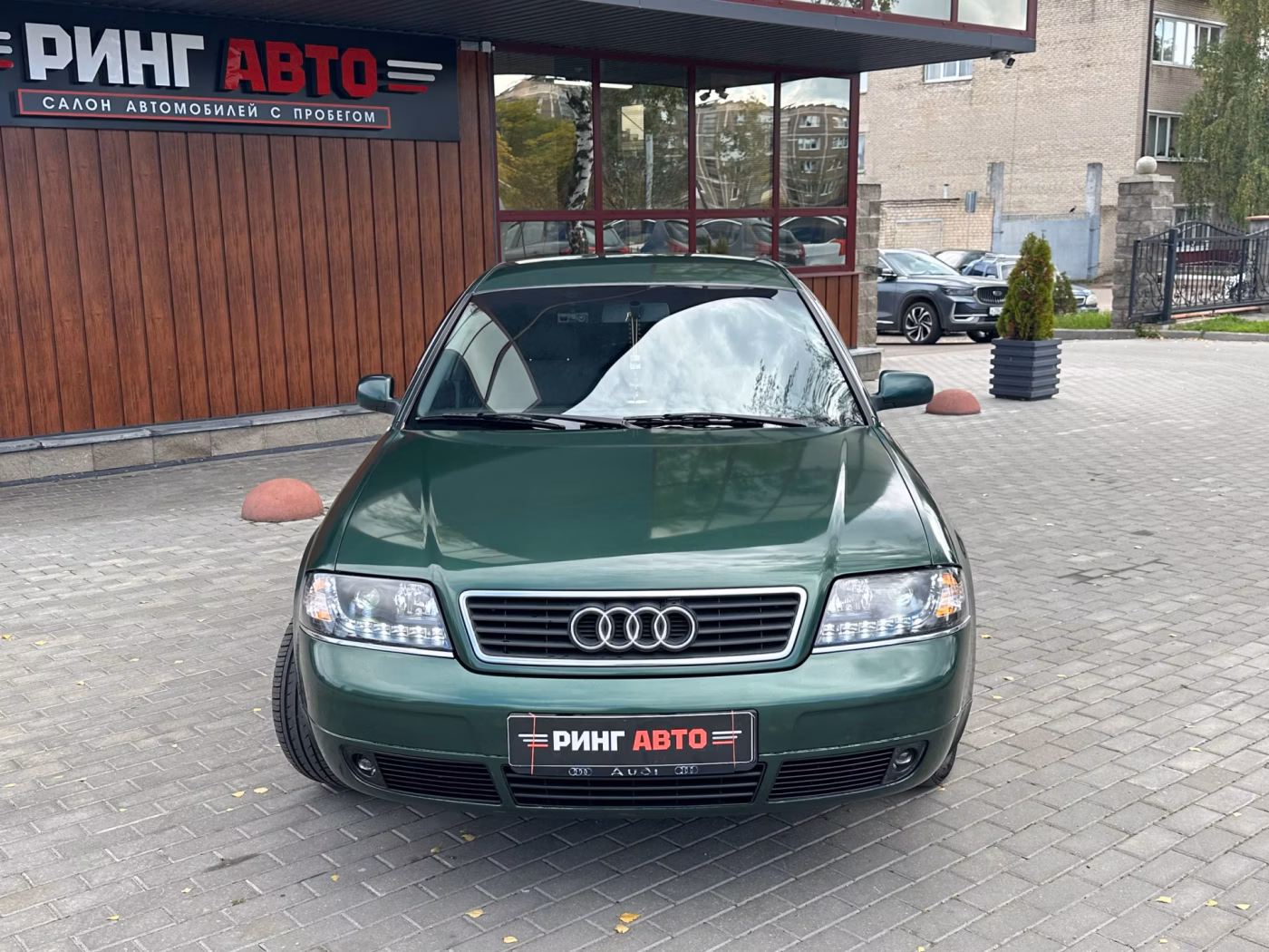 Audi A6 фото 2