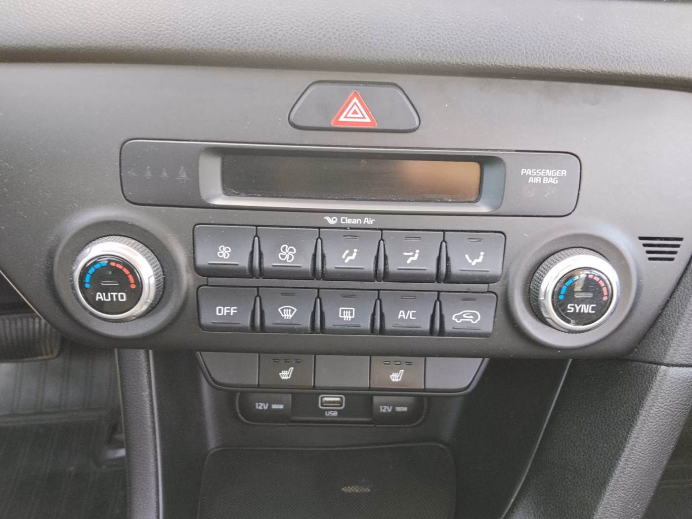 Kia Sportage фото 12