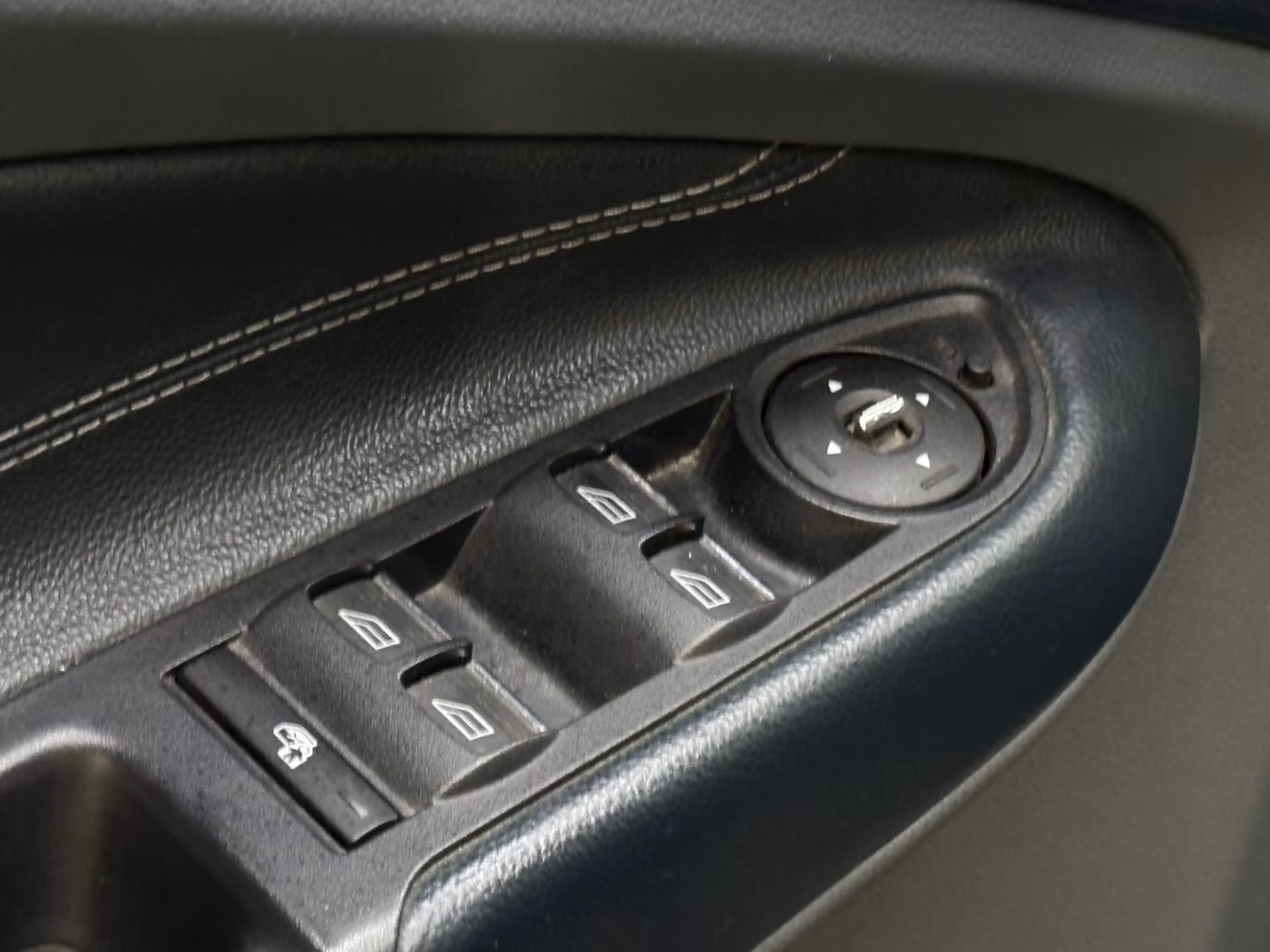 Ford C-MAX фото 21