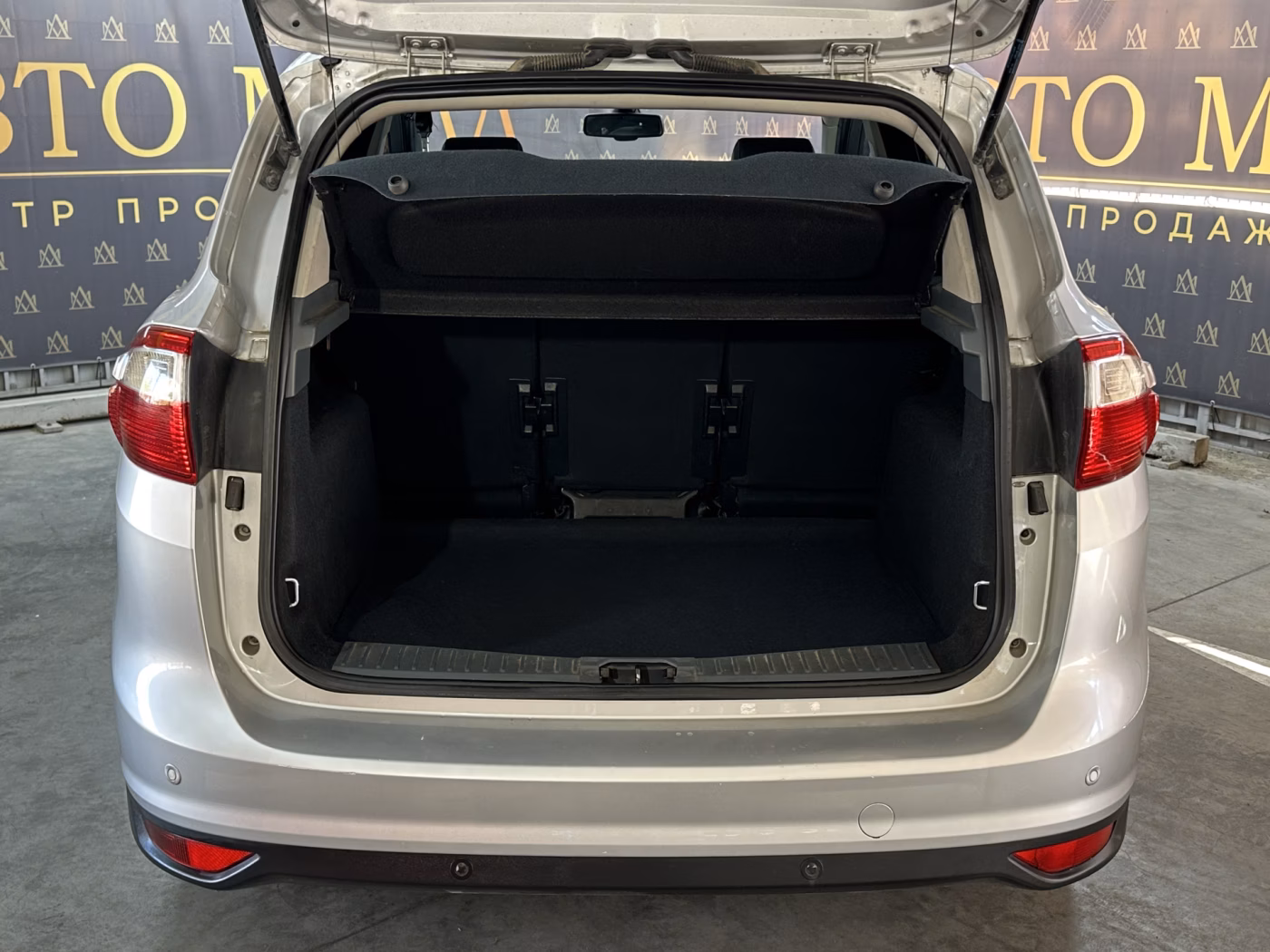 Ford C-MAX фото 28
