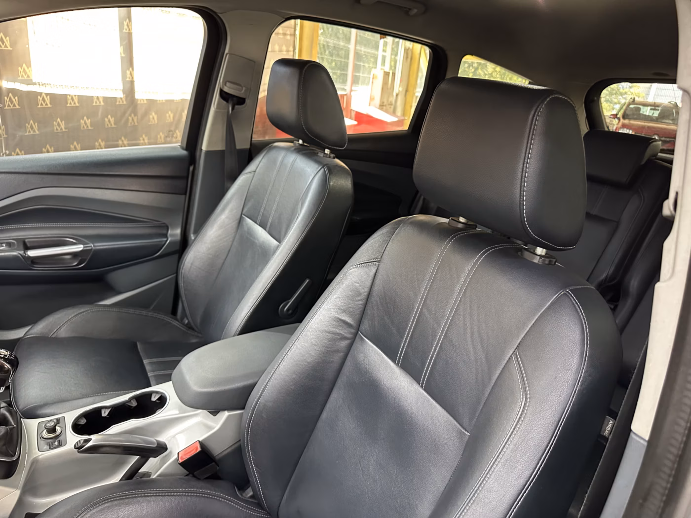 Ford C-MAX фото 23