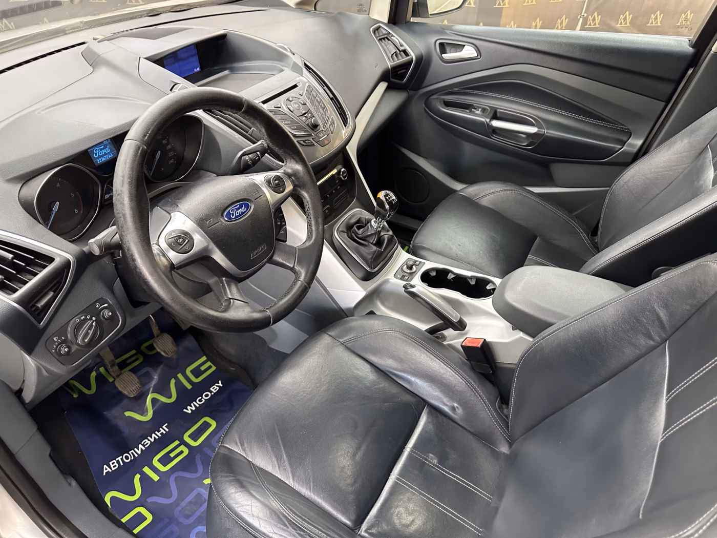 Ford C-MAX фото 22