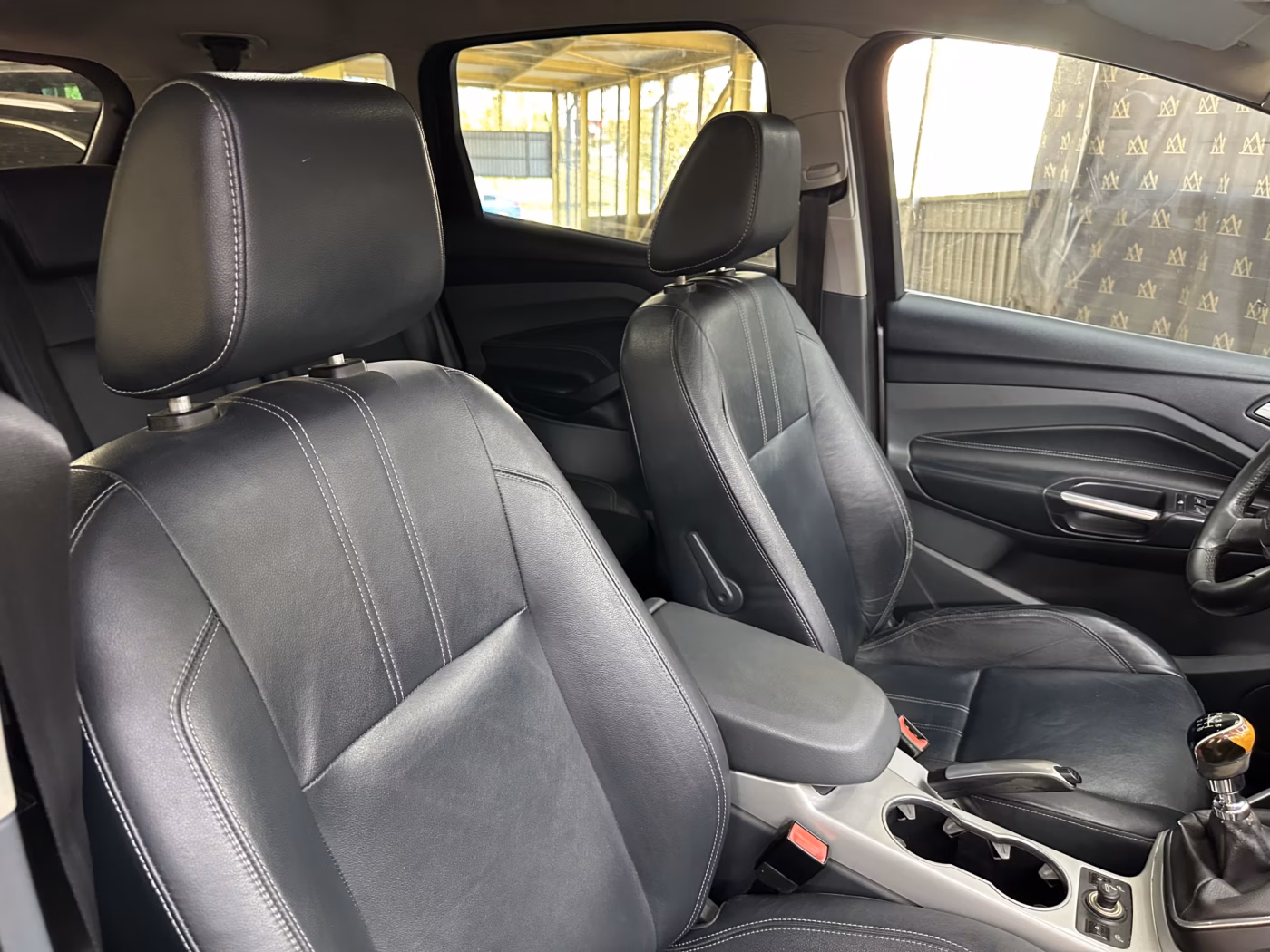 Ford C-MAX фото 24