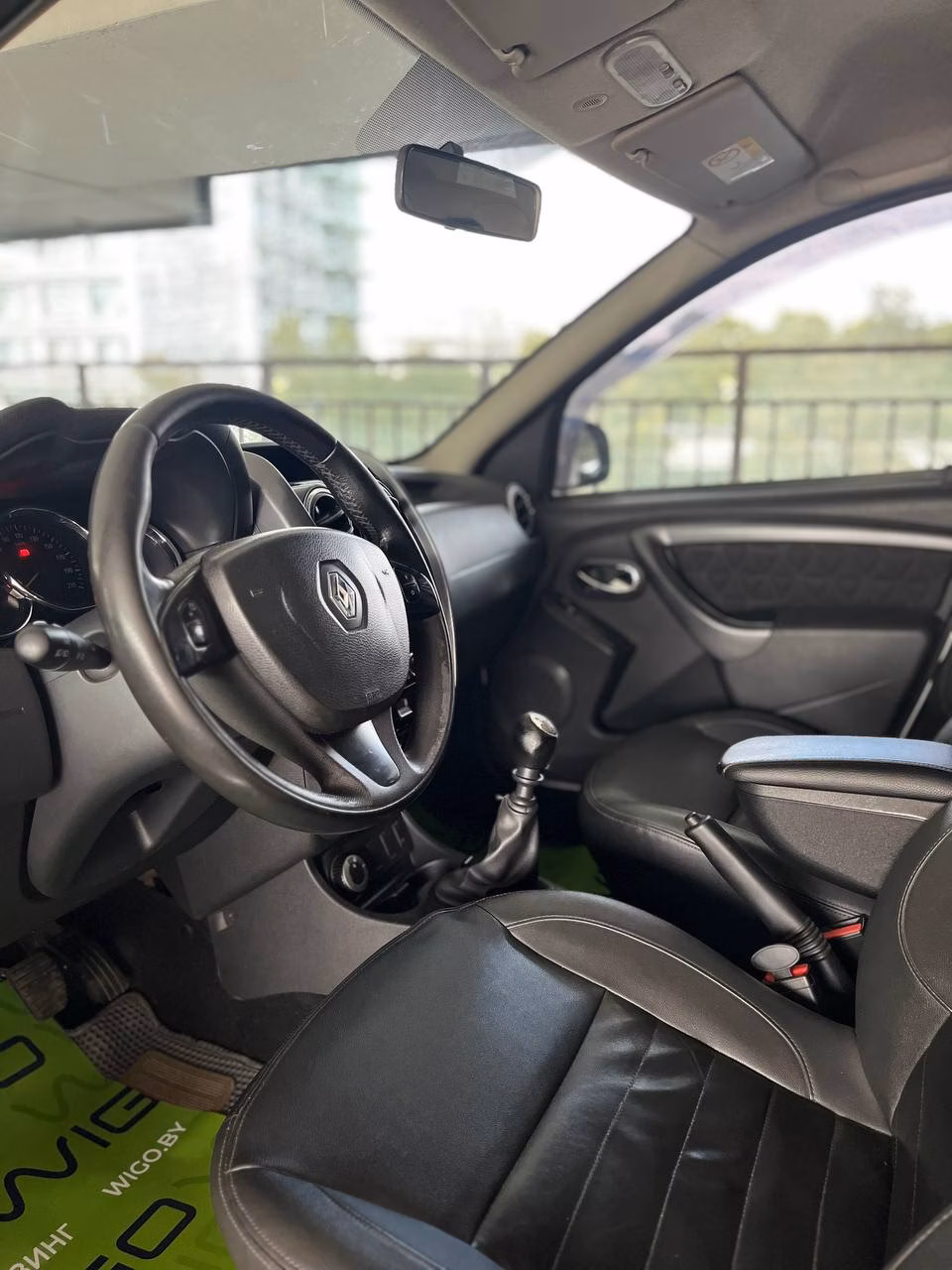 Renault Duster фото 11
