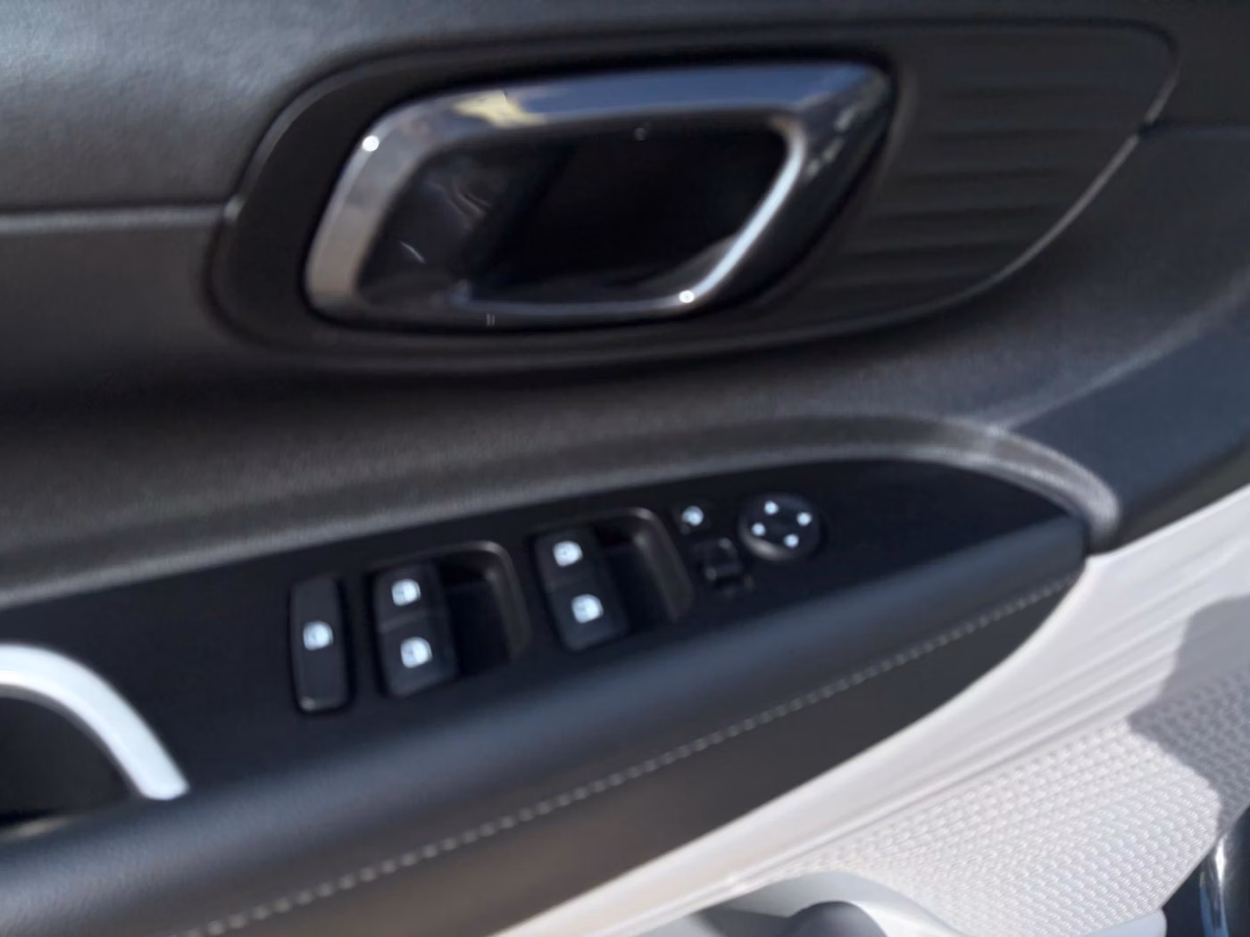 Hyundai i20 фото 9