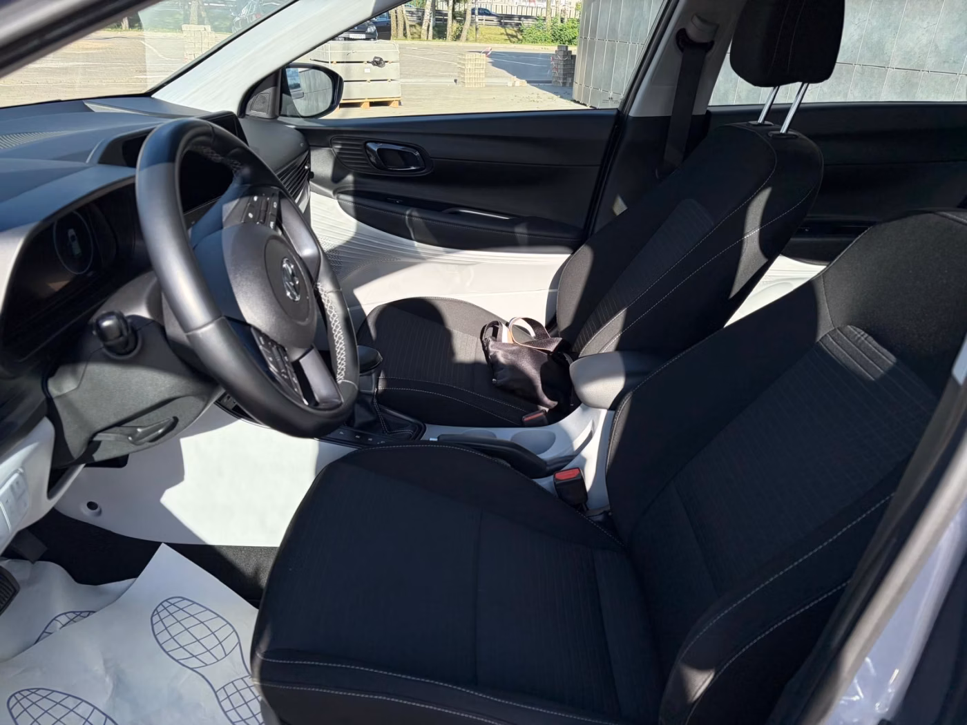 Hyundai i20 фото 8