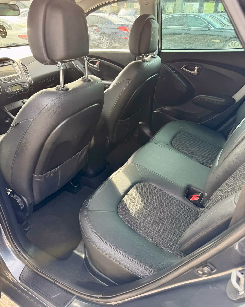 Hyundai ix35 фото 11