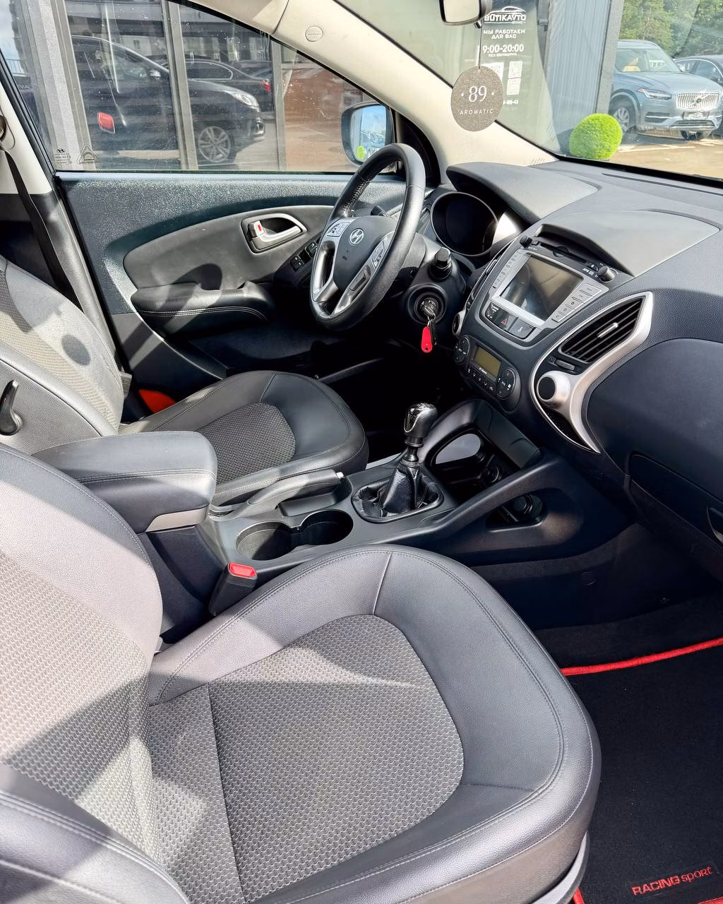 Hyundai ix35 фото 14