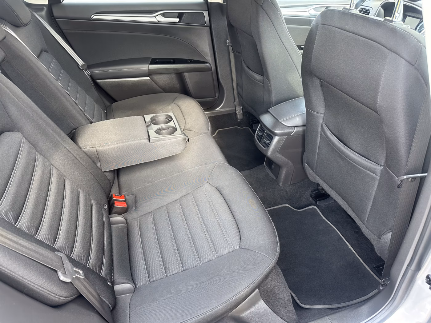 Ford Mondeo фото 11