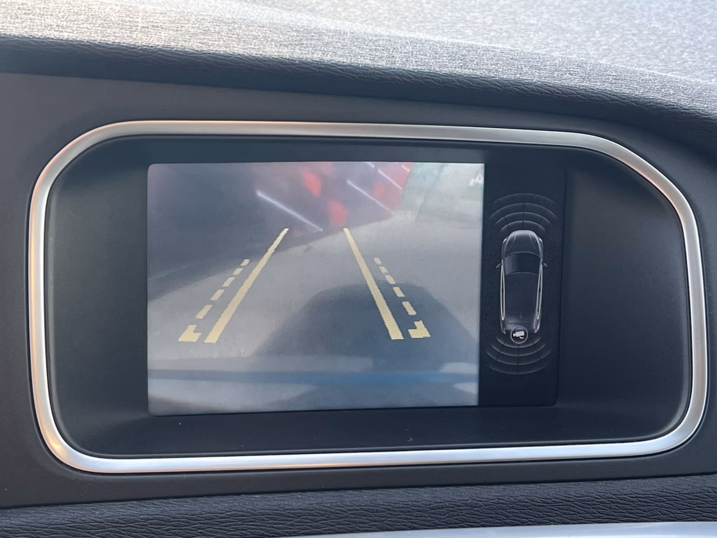 Volvo V40 фото 28
