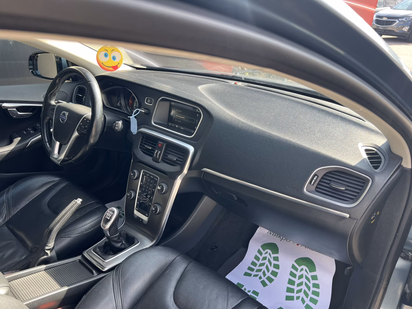 Volvo V40 фото 26