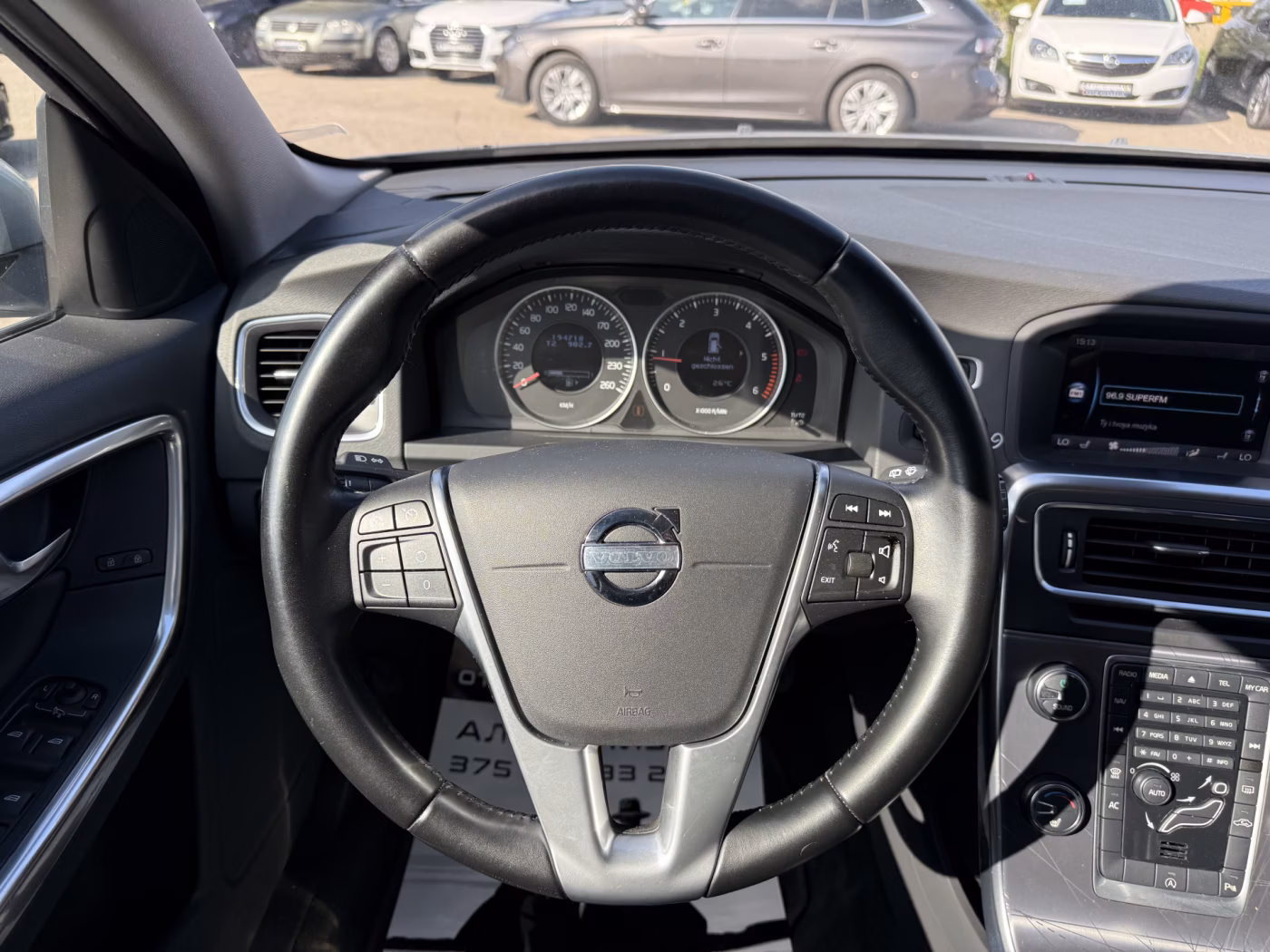 Volvo V60 фото 18