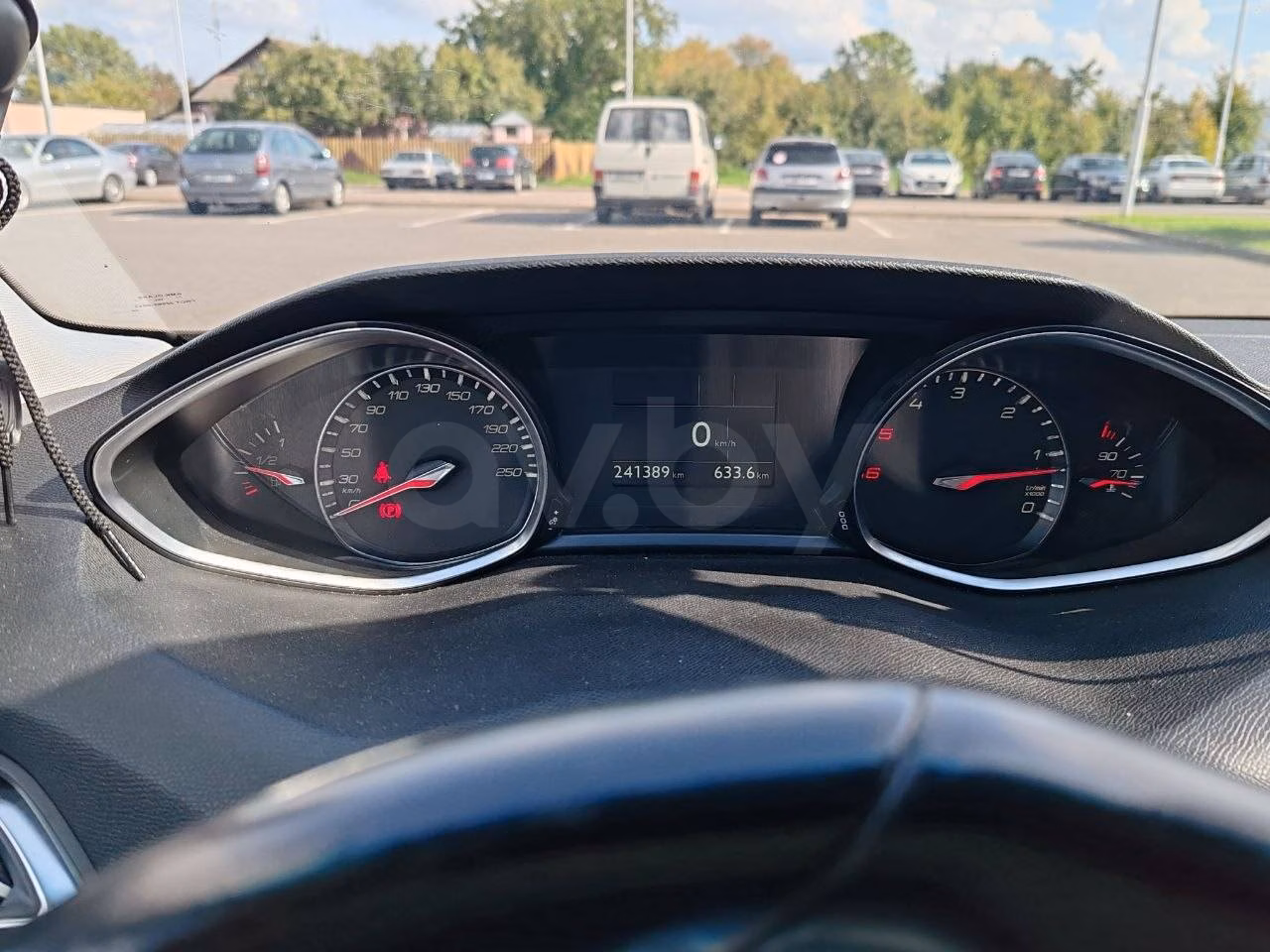 Peugeot 308 фото 11