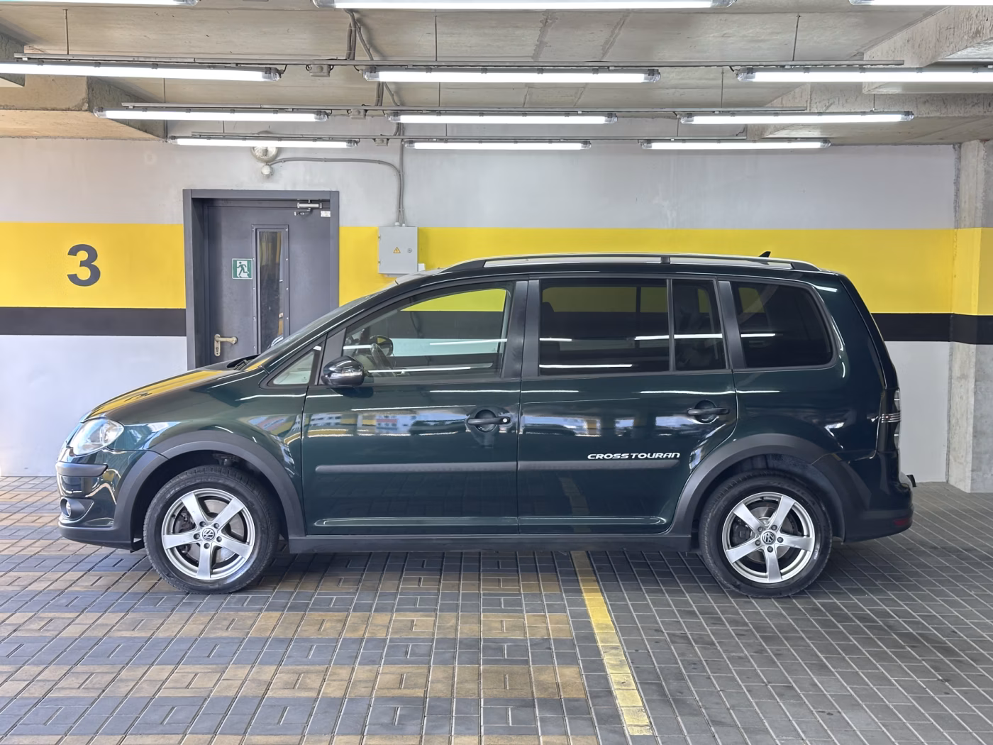 Volkswagen Touran Cross фото 4