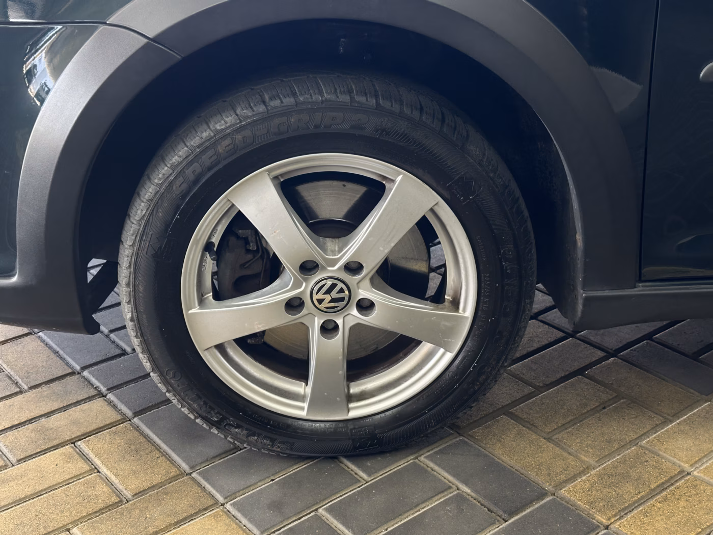 Volkswagen Touran Cross фото 28