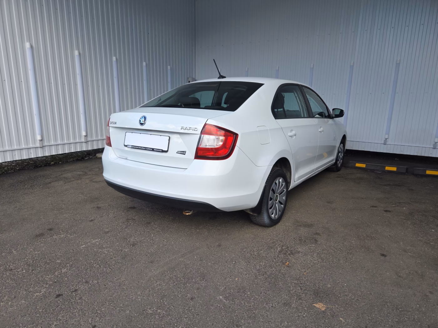 Skoda Rapid фото 6