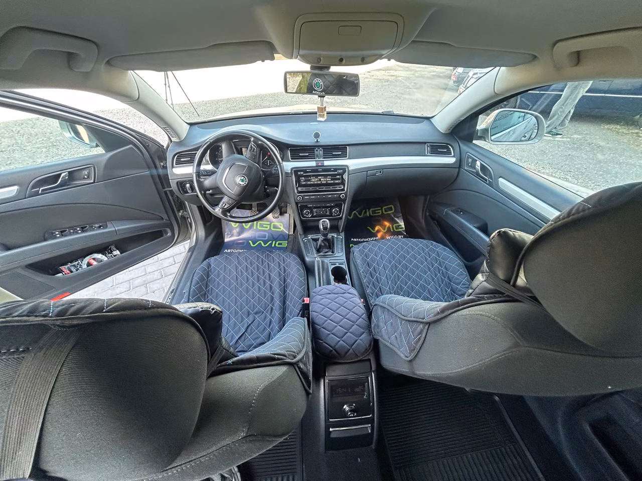 Skoda Superb фото 7