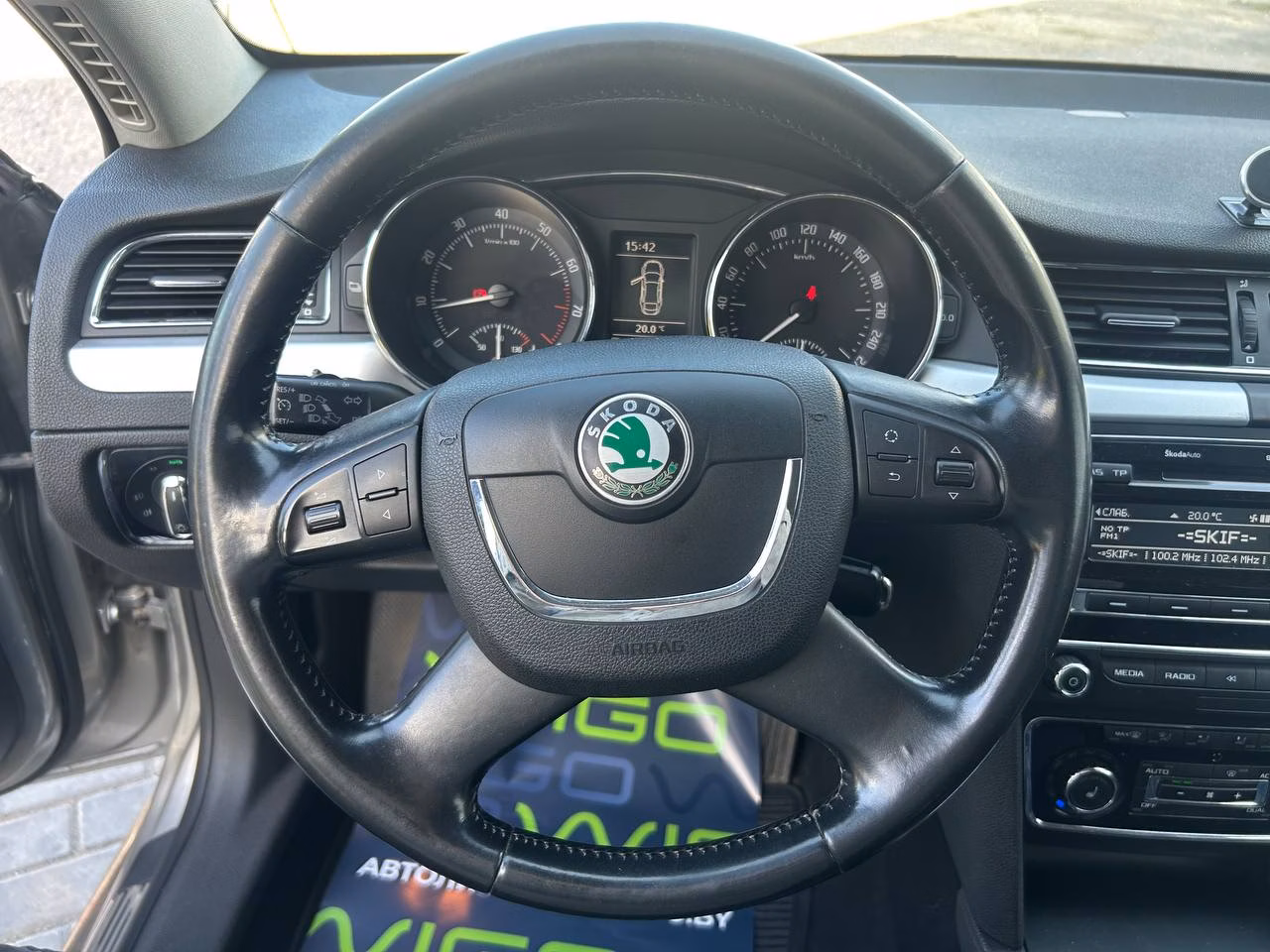 Skoda Superb фото 10