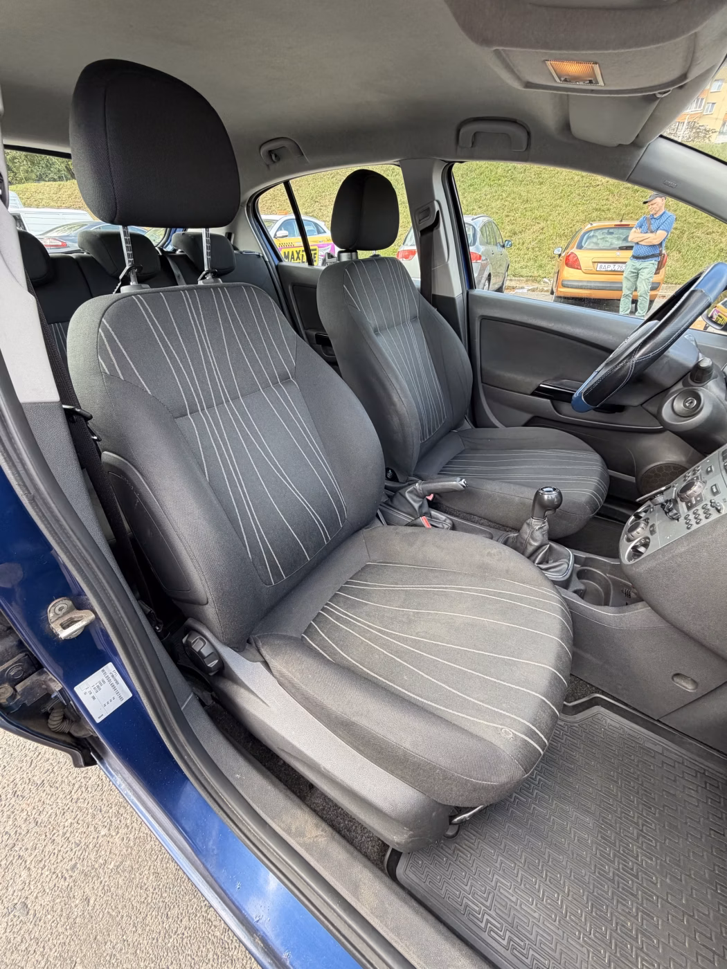 Opel Corsa фото 9