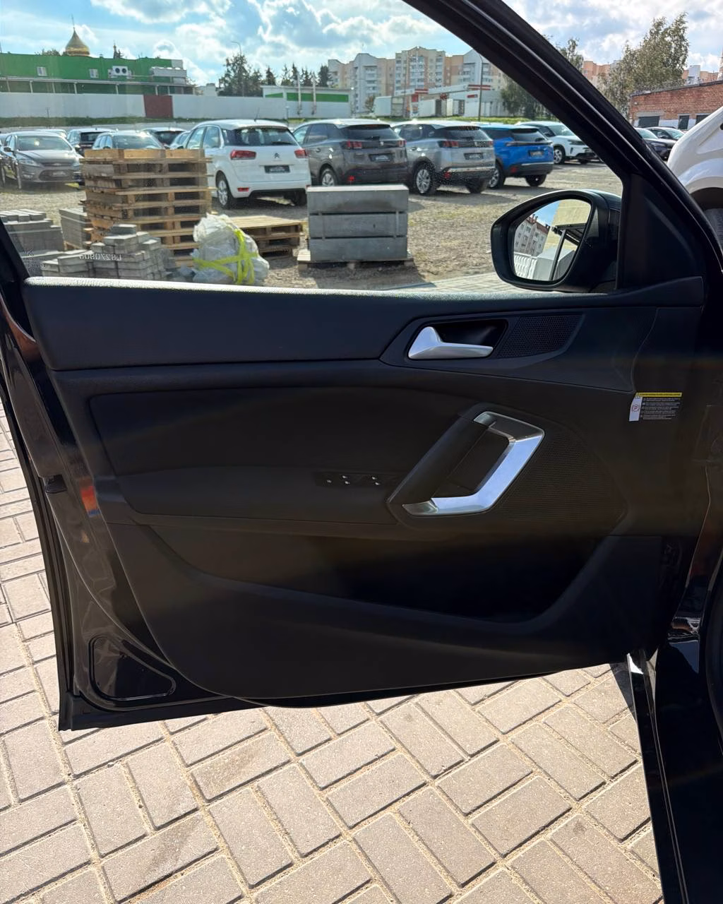Peugeot 308 фото 8