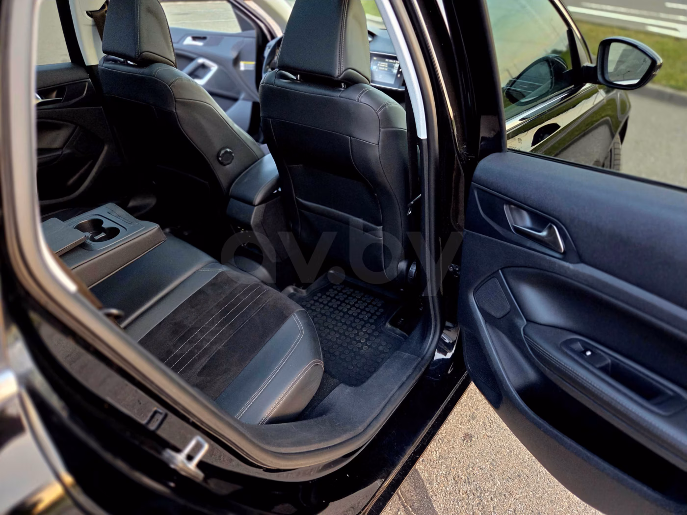 Peugeot 308 фото 13