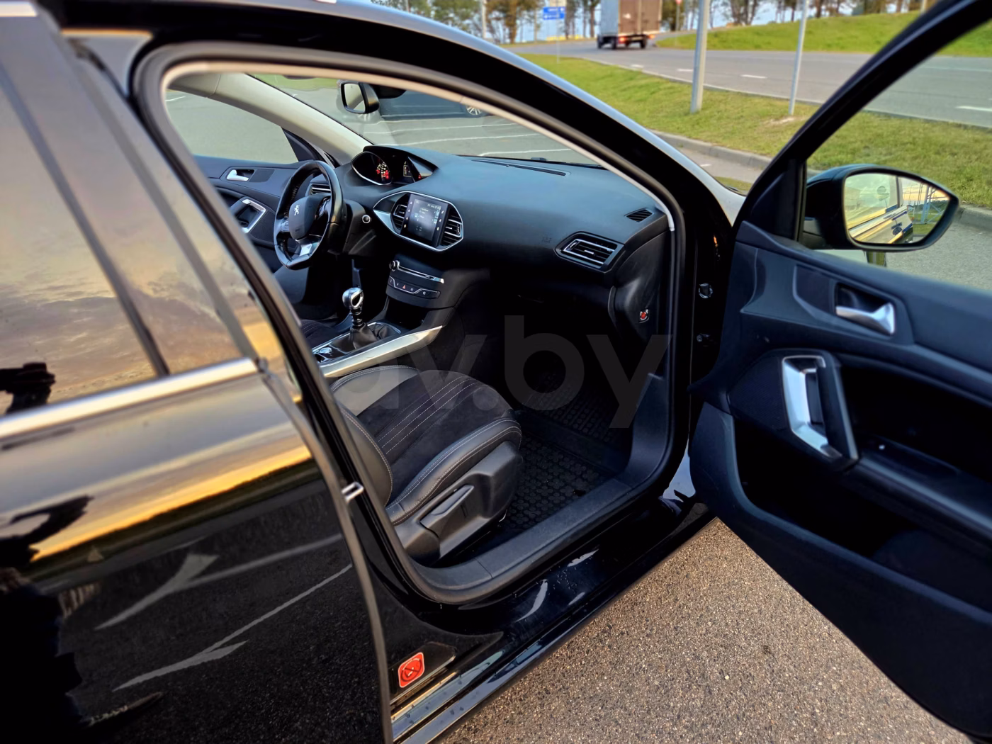Peugeot 308 фото 15