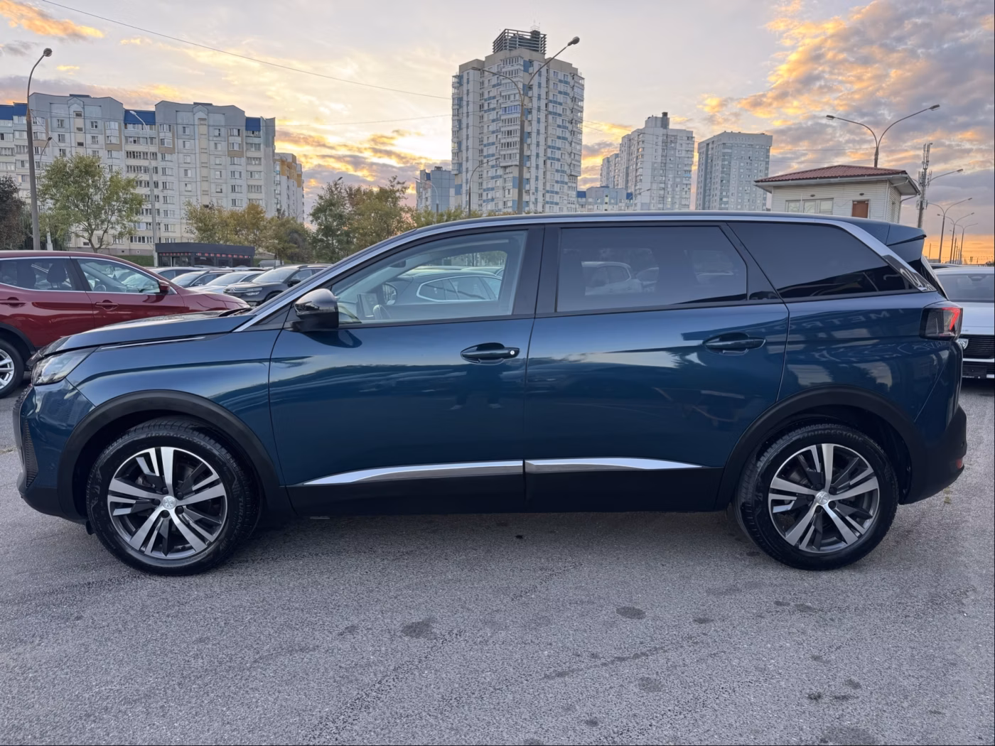 Peugeot 5008 фото 4